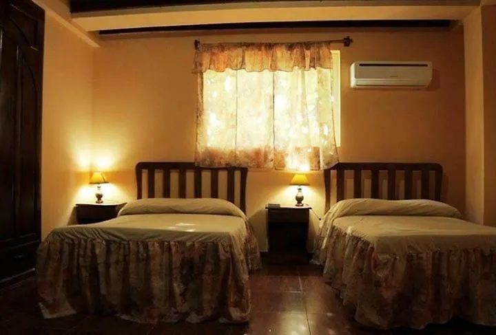 Colin'S Hotel Jacmel
